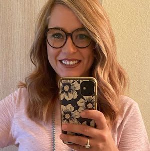 Meet your Posher, Haley